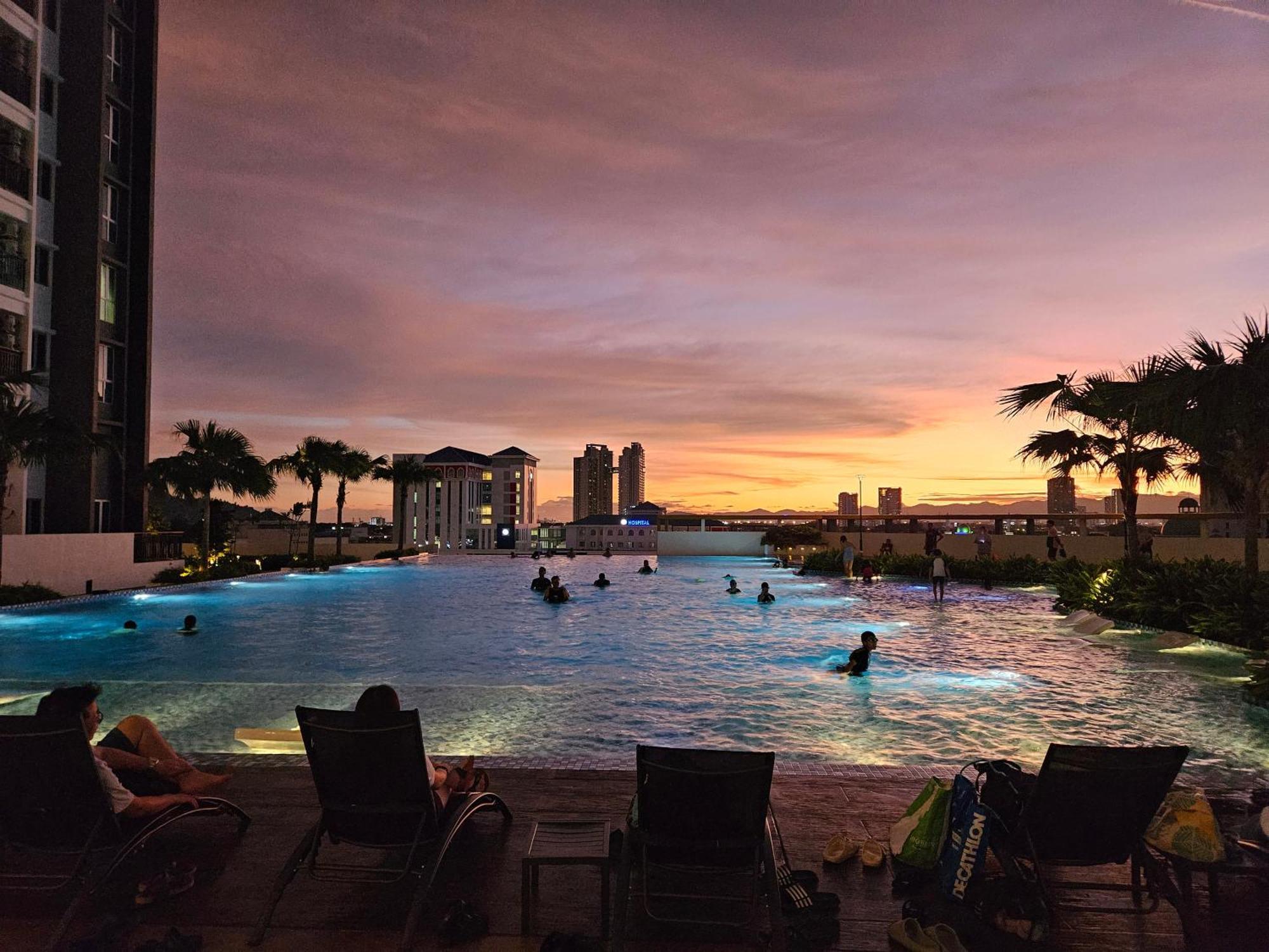 Metropol Serviced Apartment At Bukit Mertajam, Pulau Pinang Eksteriør bilde